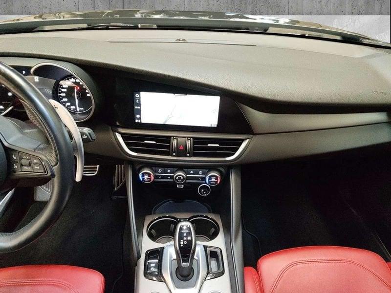 Alfa Romeo Giulia 2.2 t Veloce Q4 210cv auto