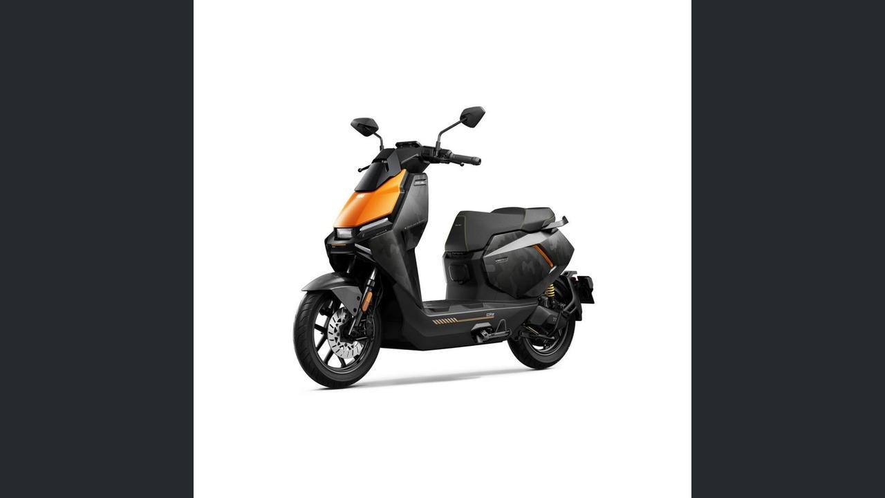NIU FQiX 300 ELETTRICO – SCOOTER ELETTRICO 125 – 80 KM/H – DOPPIA BATTERIA – ROMA