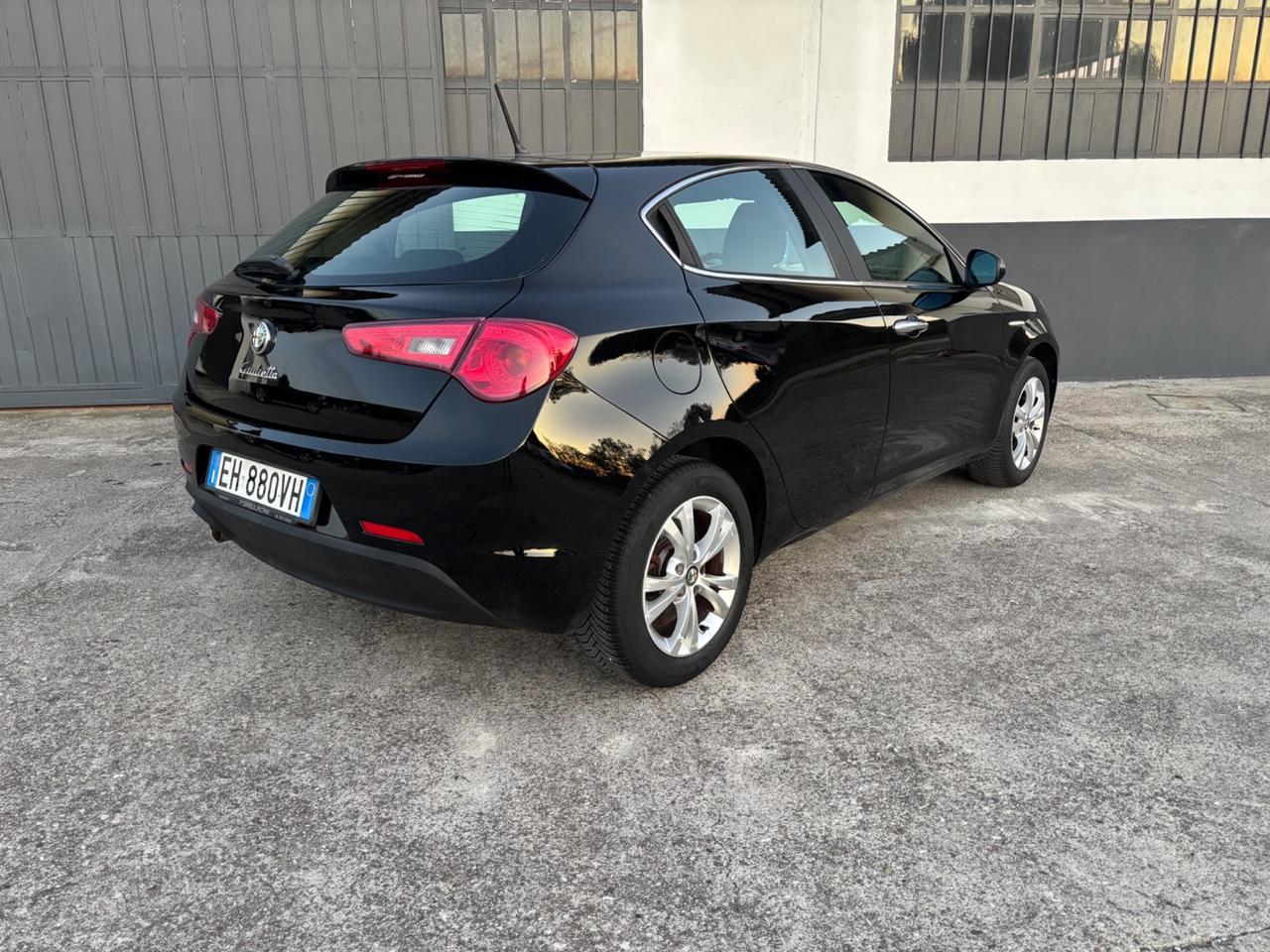 Alfa Romeo Giulietta 1.4 benzina. Garanzia 12 mesi
