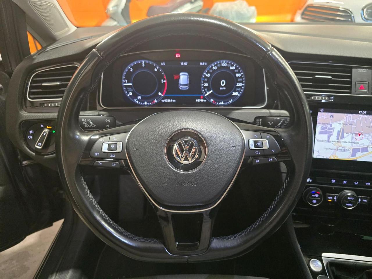 VOLKSWAGEN Golf 1.6 TDI 115 CV 5p. Highline BlueMotion Technology