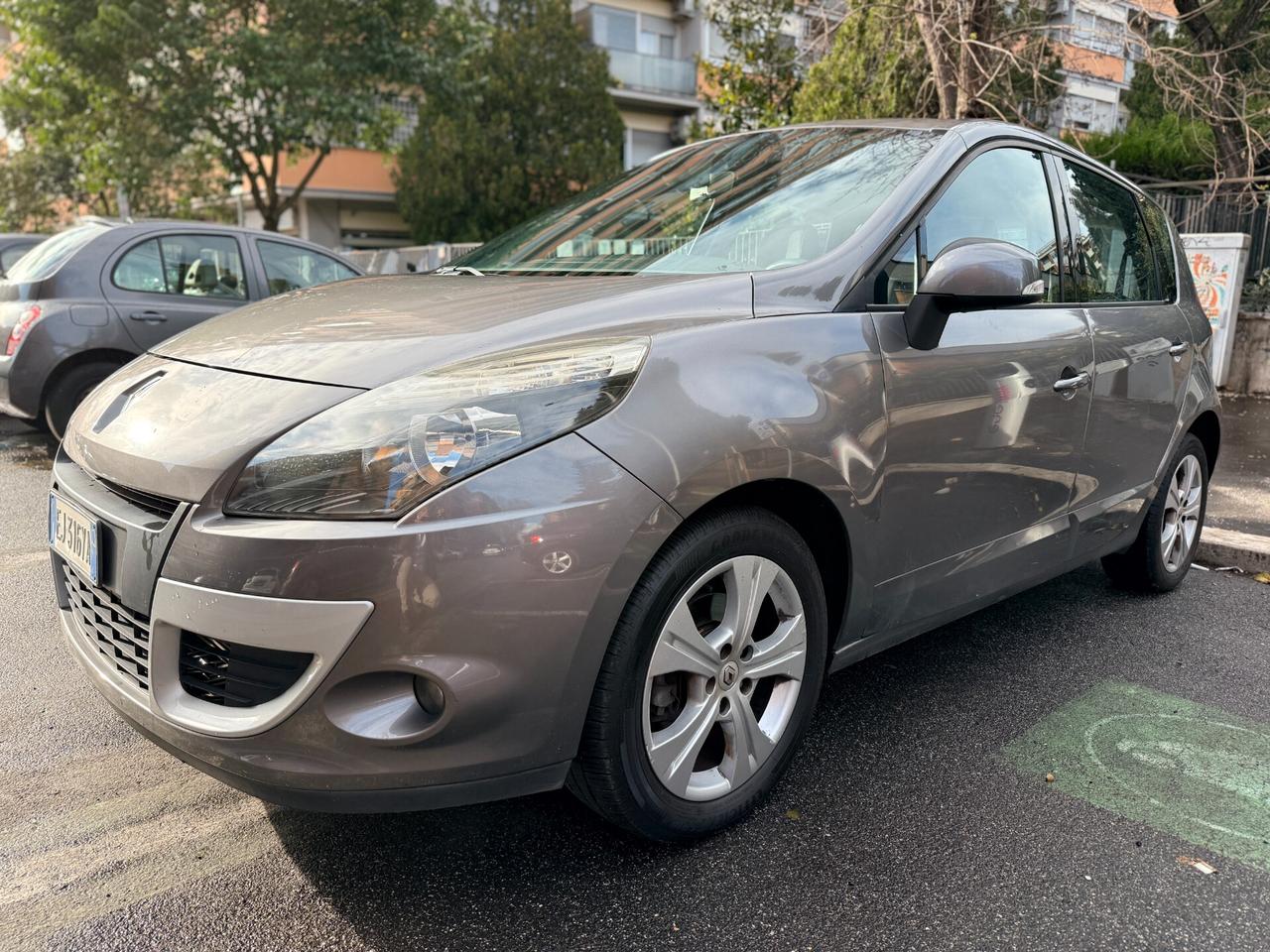 Renault Scenic 1.5 dCi 110cv Euro 5 Garanzia 12m