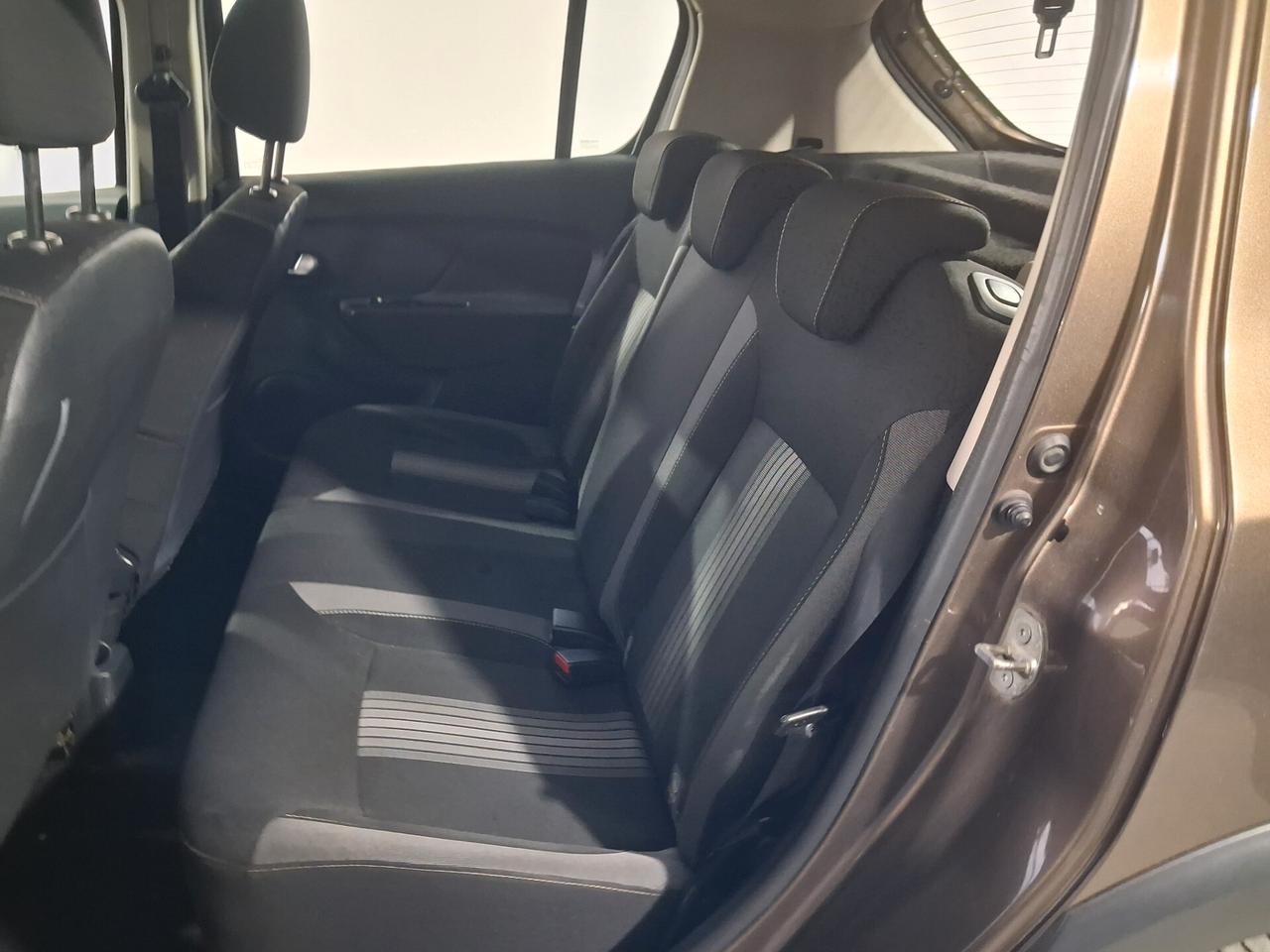 Dacia Sandero Stepway 1.5 Blue dCi 95 CV Comfort