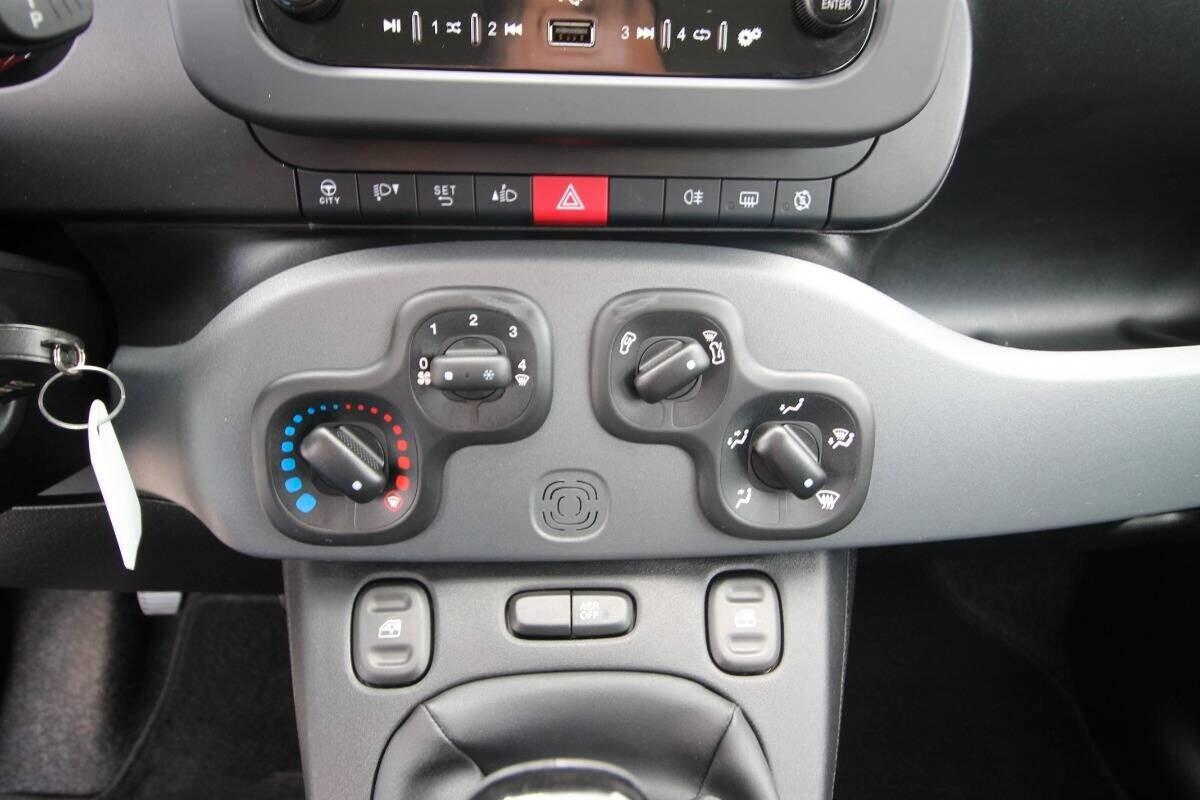 Fiat Panda 1.0 Hybrid City Life 70|36.900km|2023