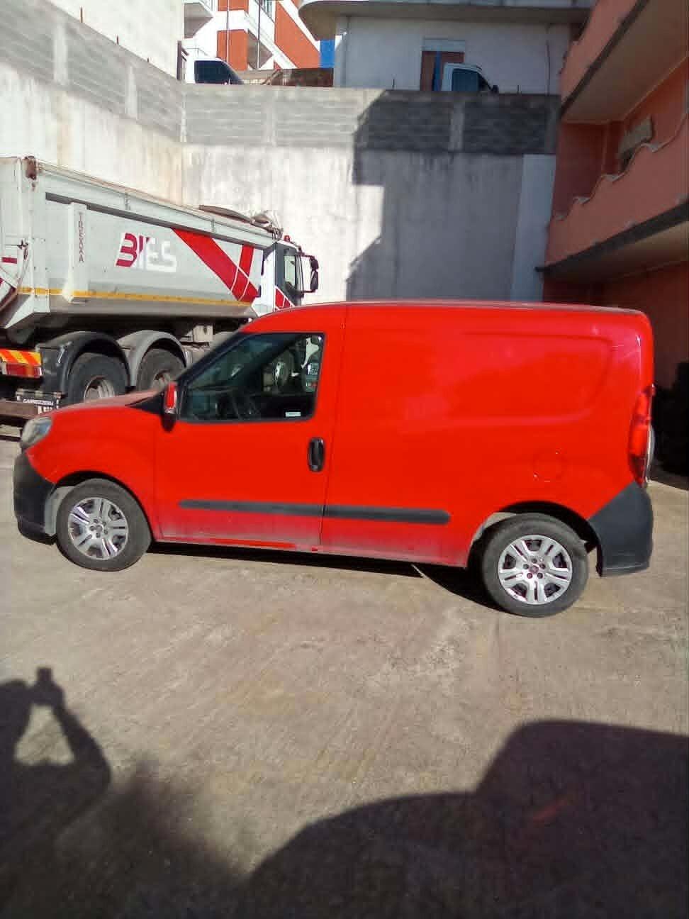 Fiat doblò 1.3 mjt 95 cv con porta laterale e clima