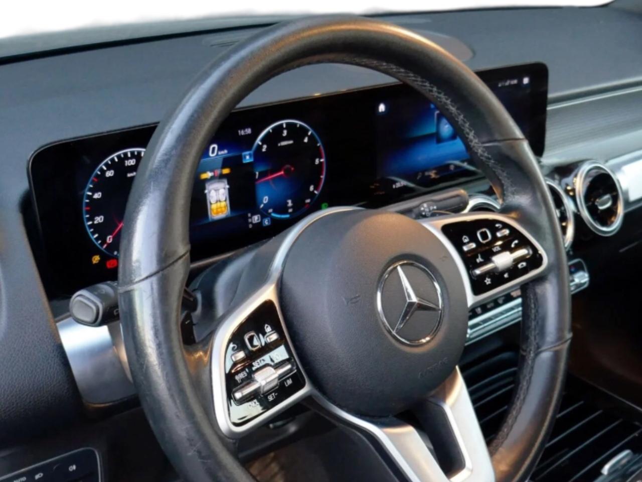 Mercedes-benz GLB 180 d Automatic Sport Plus Perfetta Ok Neopatentati