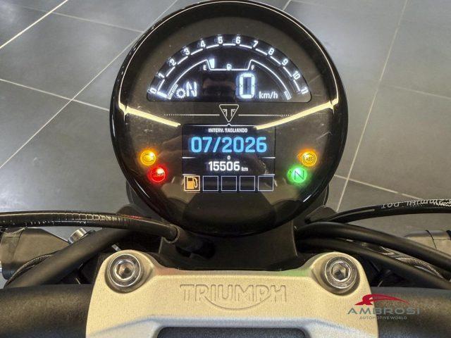 TRIUMPH Trident 660