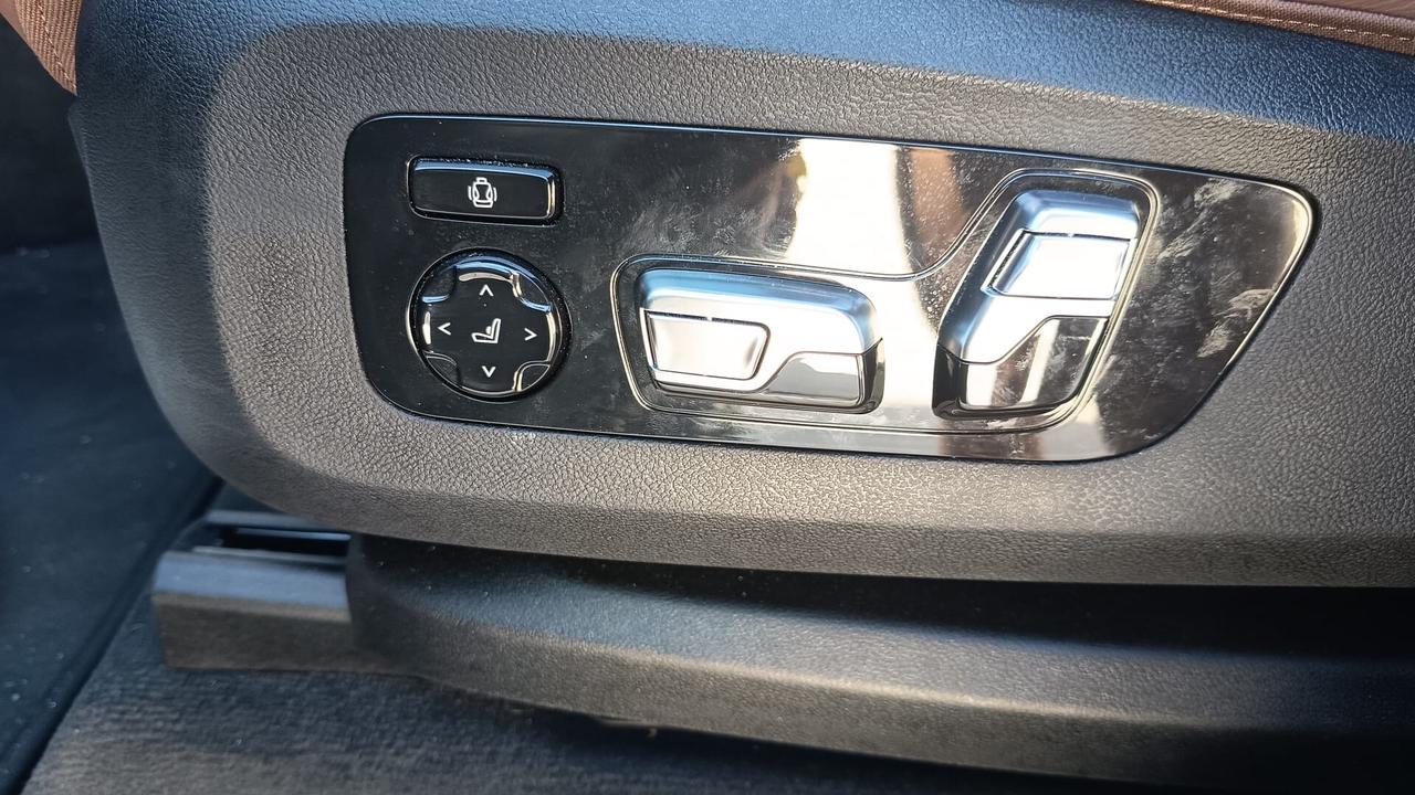 BMW X5 XDRIVE 50e MSPORT 313CV IBRIDA/GASOLIO 2025