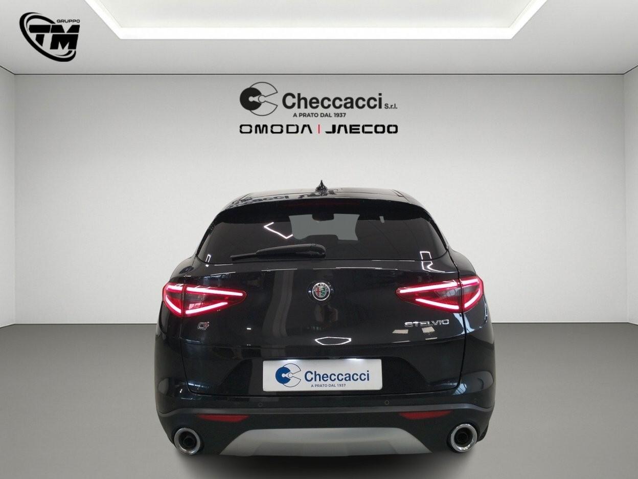 Alfa Romeo Stelvio 2.2 Turbodiesel 210 CV AT8 Q4 Executive