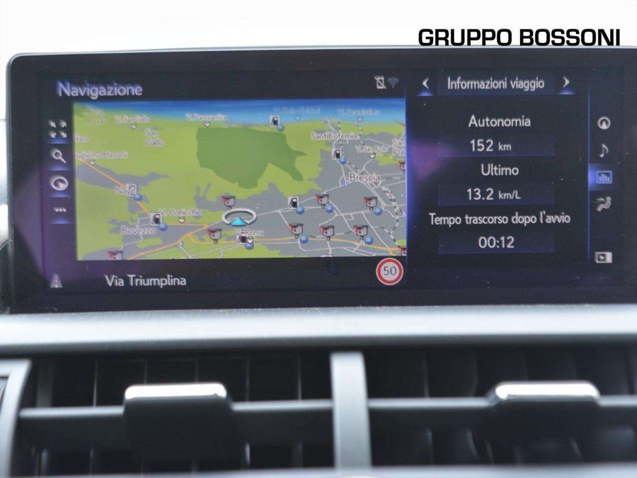 Lexus NX 300 2.5 hybrid luxury 4wd cvt