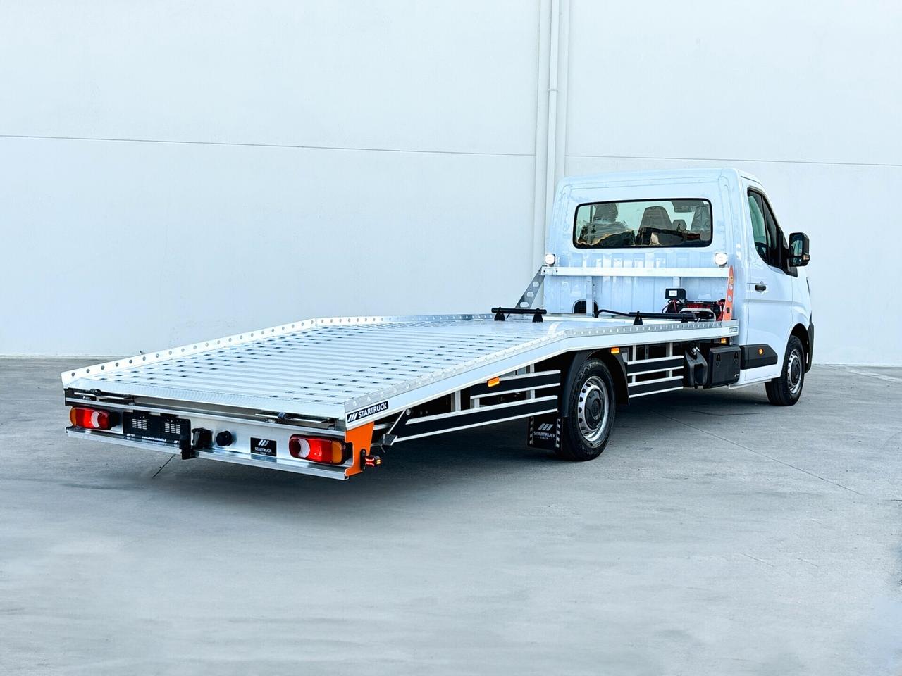 ALLESTIMENTO ALLUMINIO CARRO ATTREZZI PATENTE B