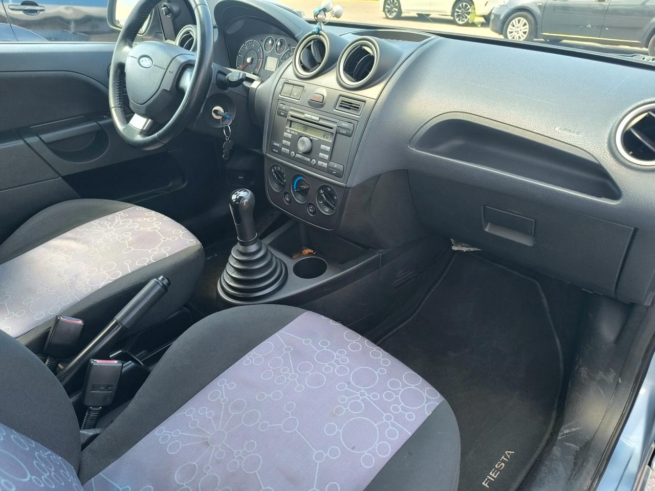 Ford Fiesta 1.4 TDCi 5p. Ghia