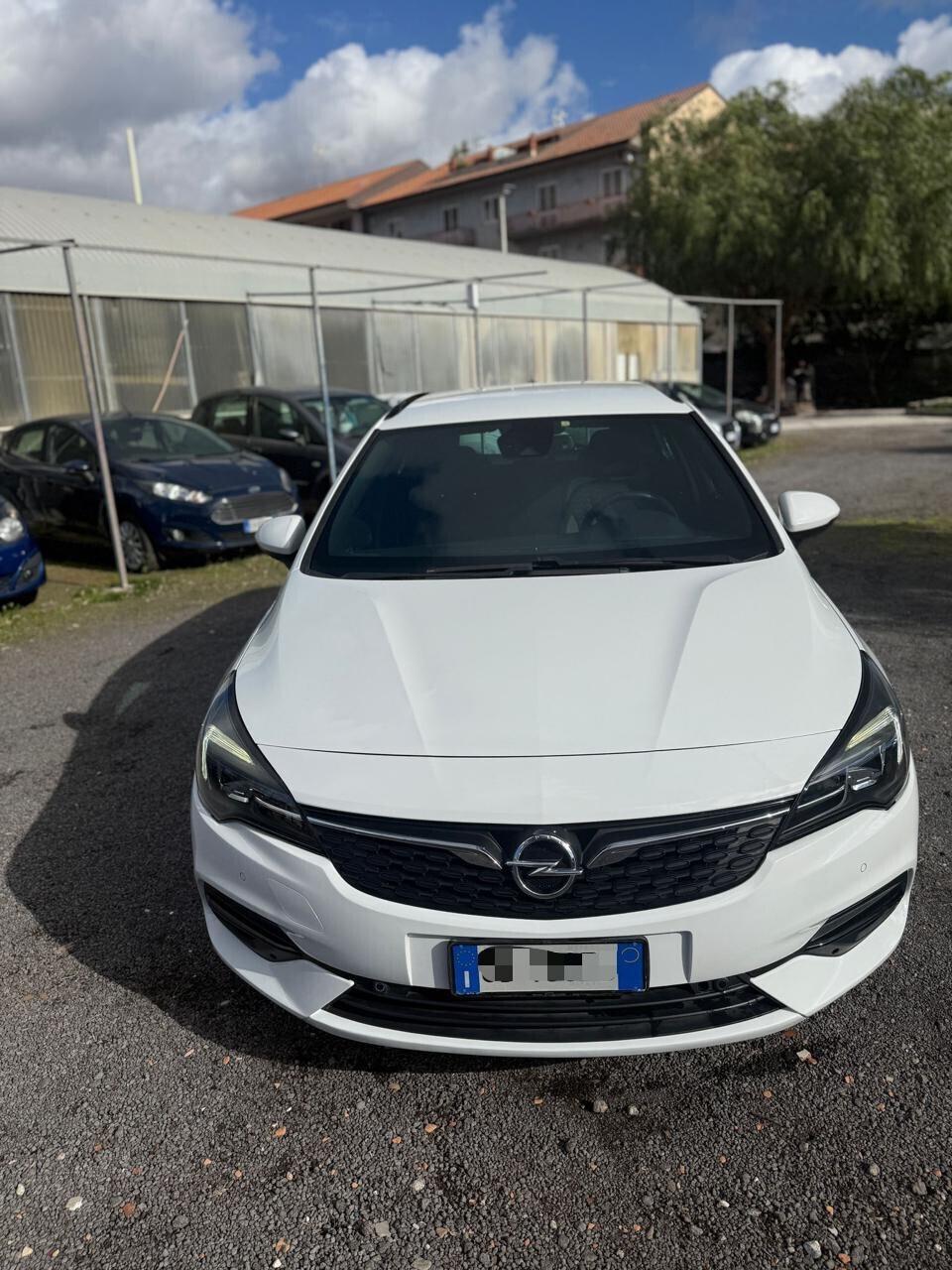 Opel Astra 1.5 CDTI 122 CV