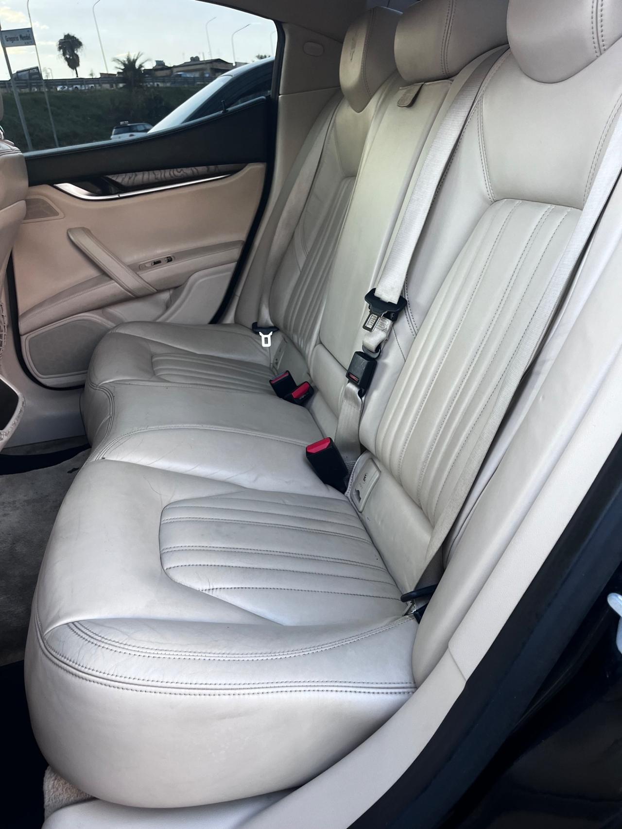 Maserati Ghibli 3.0 D 275cv Granlusso