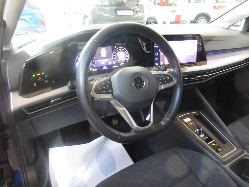 Volkswagen Golf 1.0 eTSI EVO DSG Life