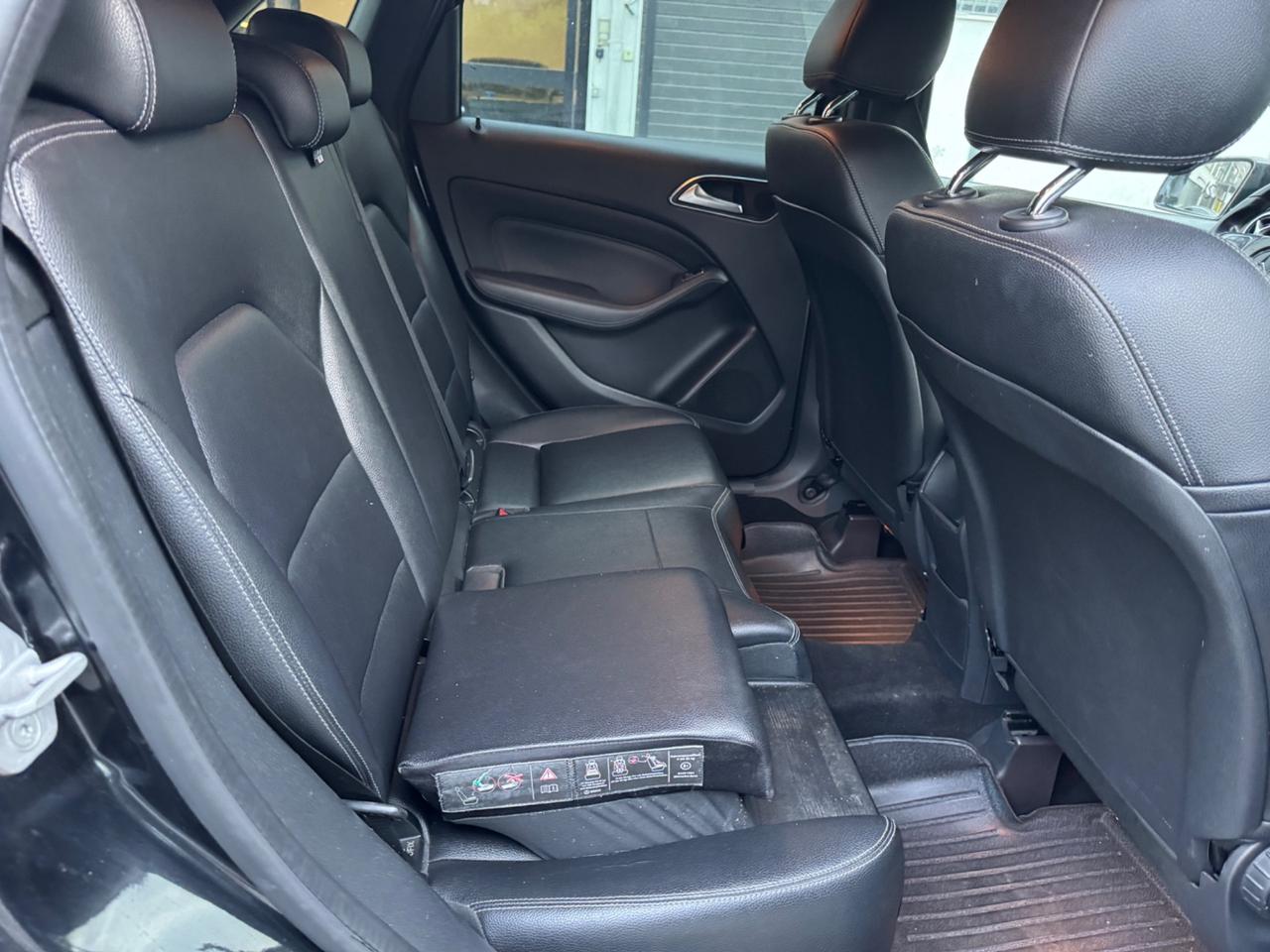 Mercedes-benz B 180 d Sport pelle navi camera