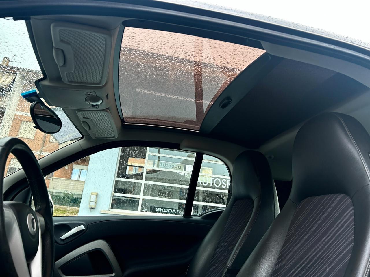 Smart ForTwo 800 40 kW pulse cdi 2011