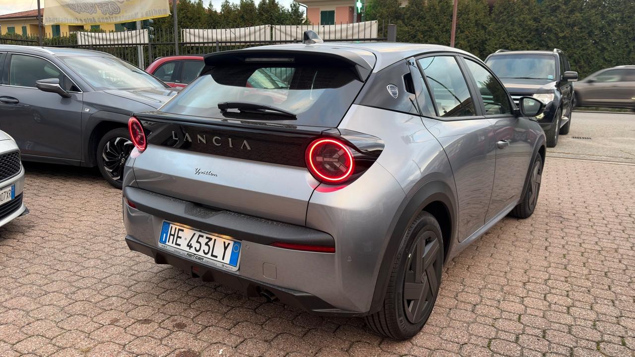 Lancia Ypsilon 100 cv