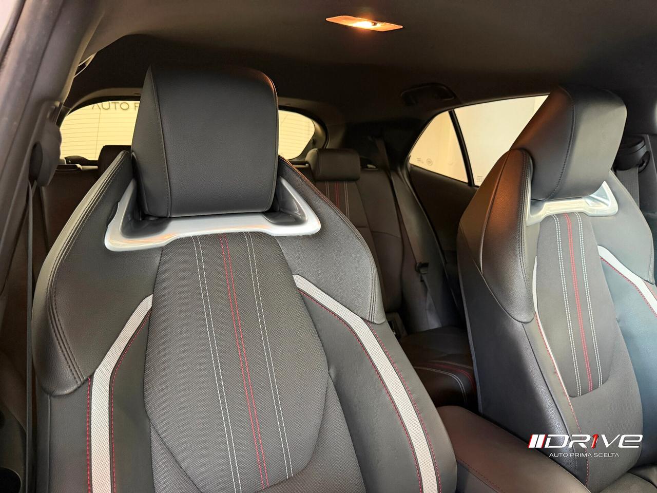 TOYOTA Corolla (2018-->) Corolla 2.0 Hybrid Lounge