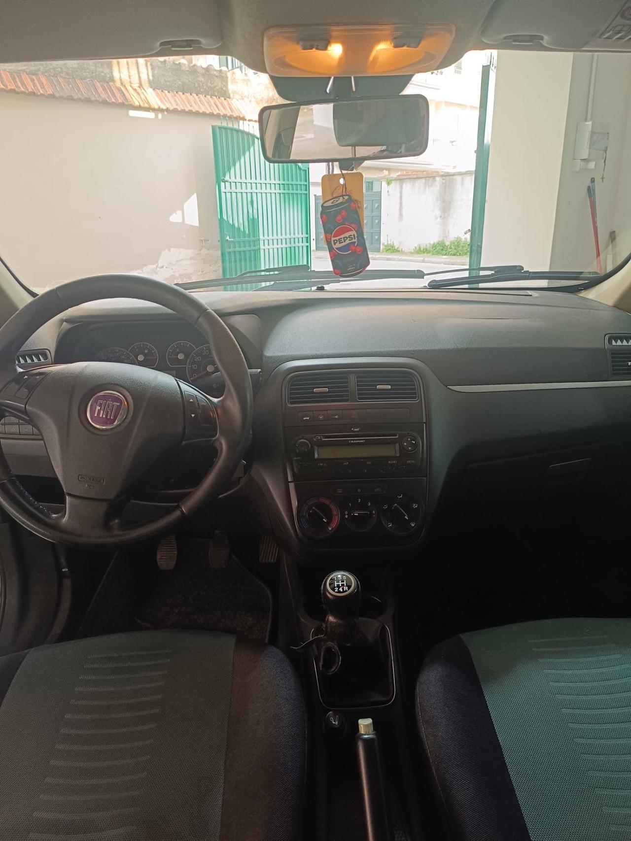 Fiat Grande Punto 1.3 MJT 75 CV 5 porte Dynamic