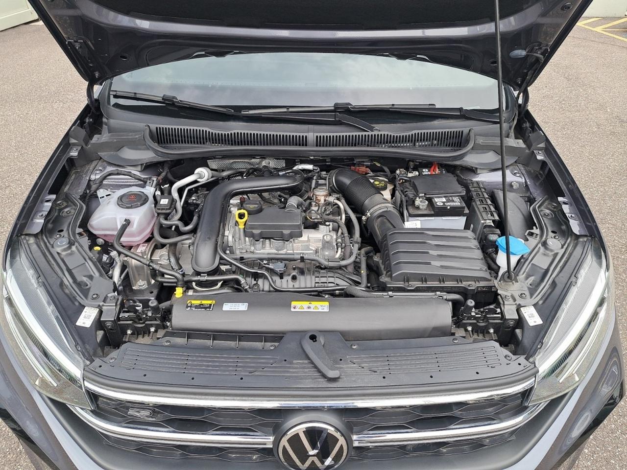 Volkswagen Taigo 1.0 tsi 110 cv r-line