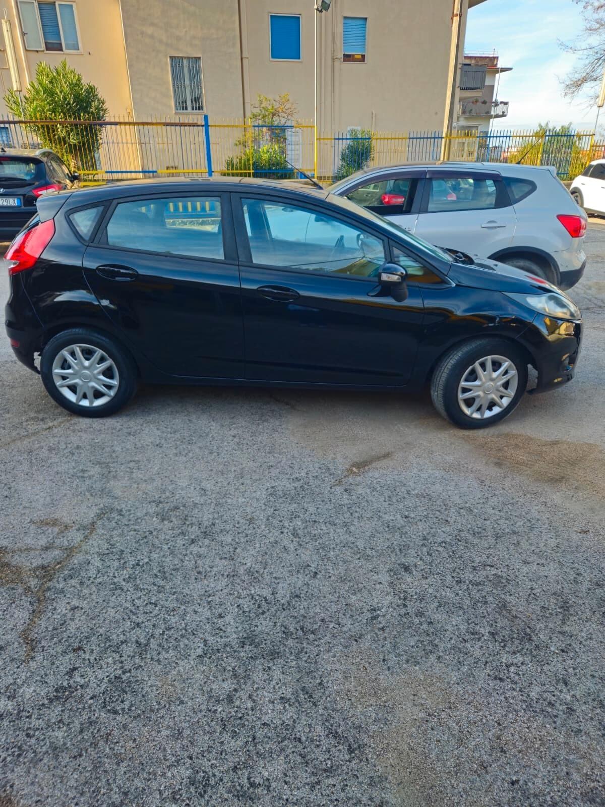 Ford Fiesta Fiesta+ 1.2 60CV 5 porte