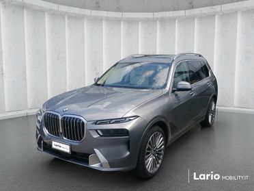 BMW X7 40 i Mild Hybrid 48V xDrive Steptronic
