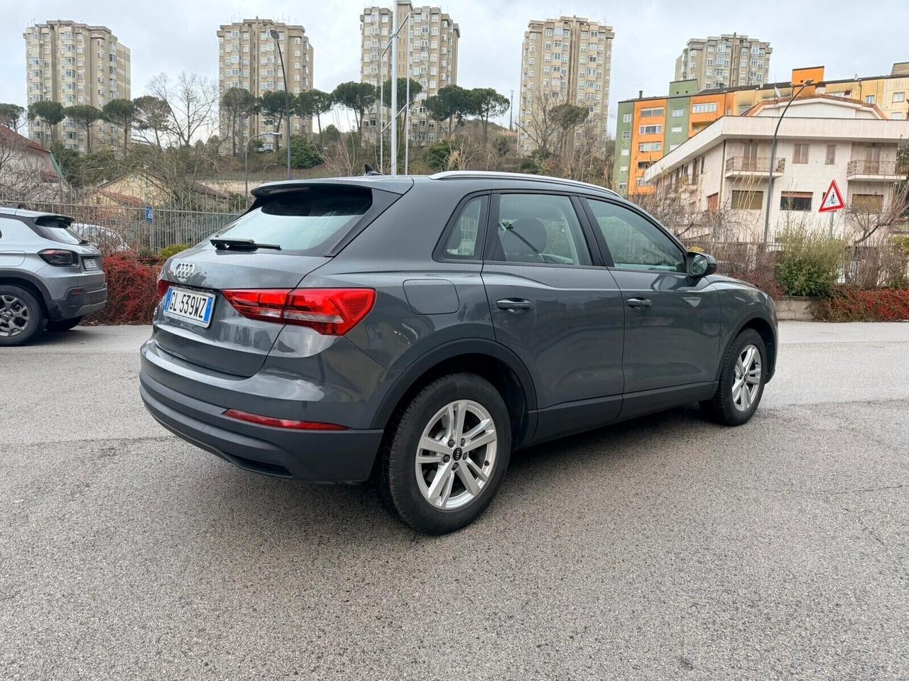Audi Q3 35 TDI S tronic 2022