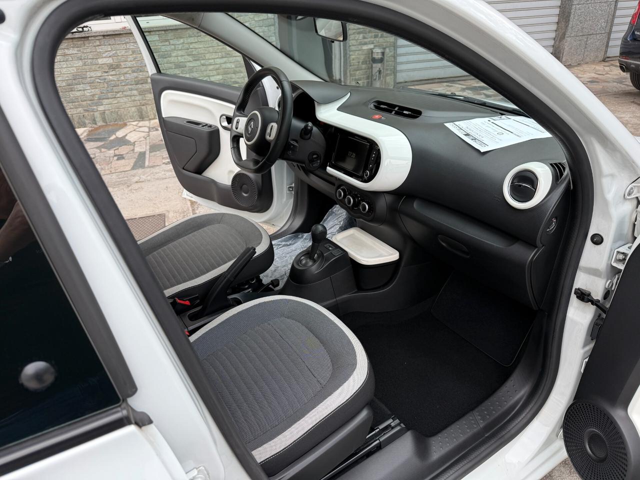 Renault Twingo SCe Life Cambio automatico Navigatore