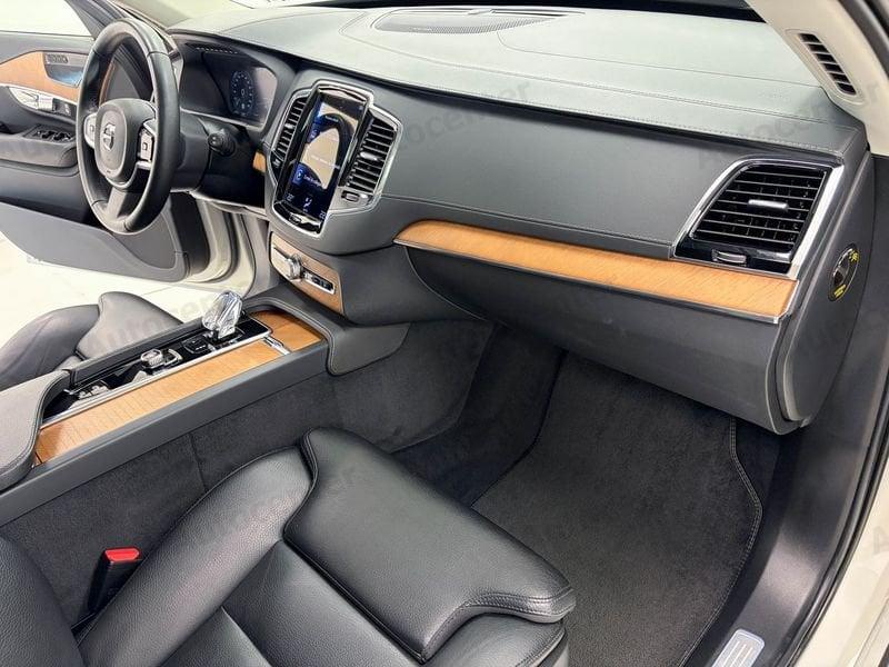 Volvo XC90 B5 (bz) 250CV AWD GEARTRONIC 7 POSTI INSCRIPTION