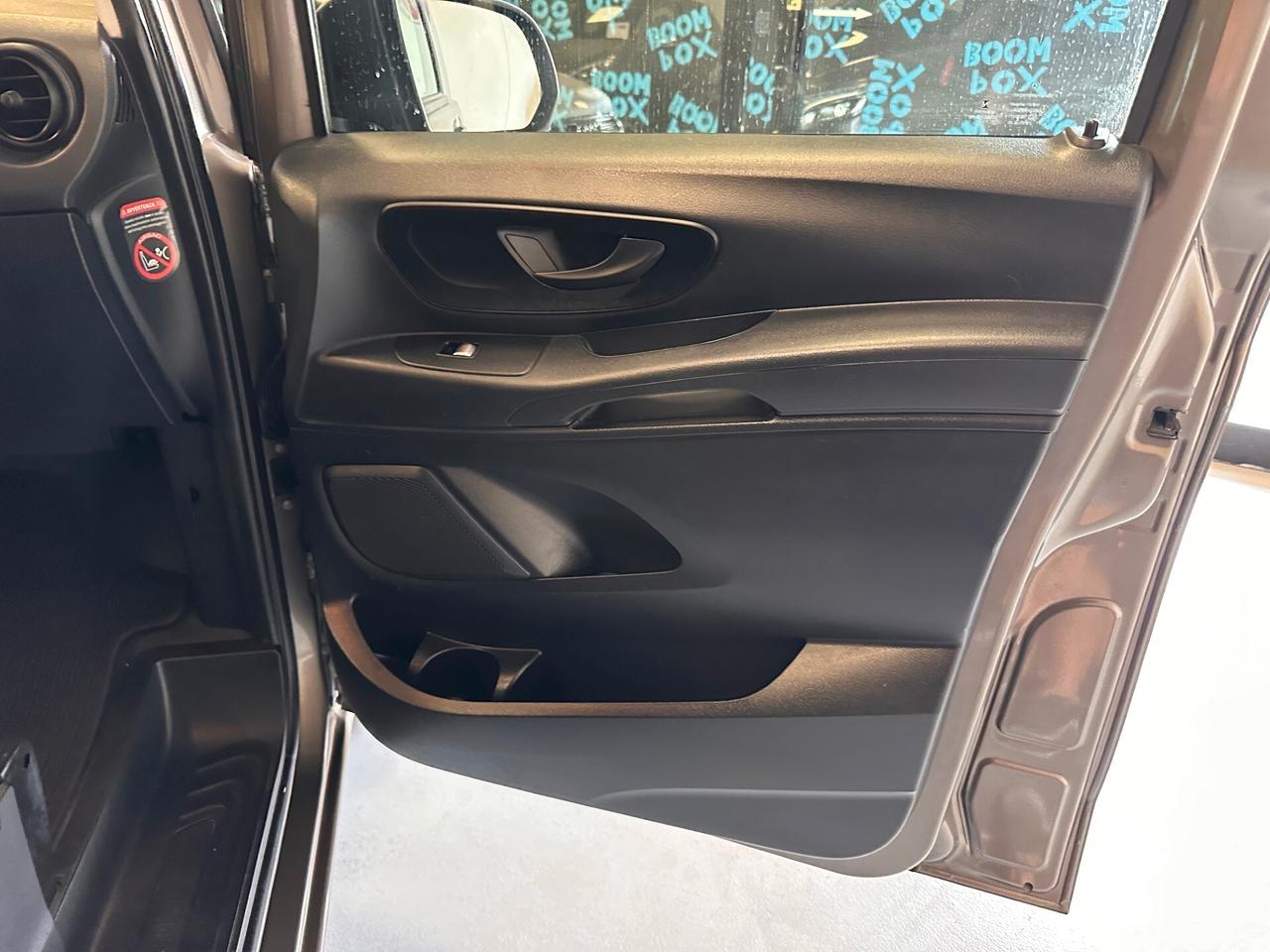 MERCEDES VITO 2.2 190 cv AUTOCARRO 5 POSTI EXTRA LONG