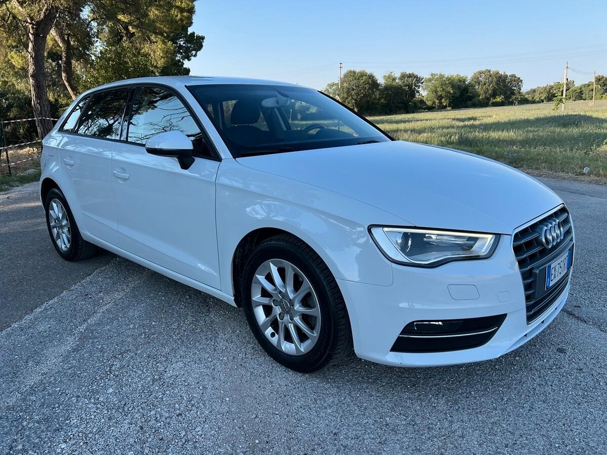 Audi A3 SPB 1.6 TDI clean diesel Ambiente