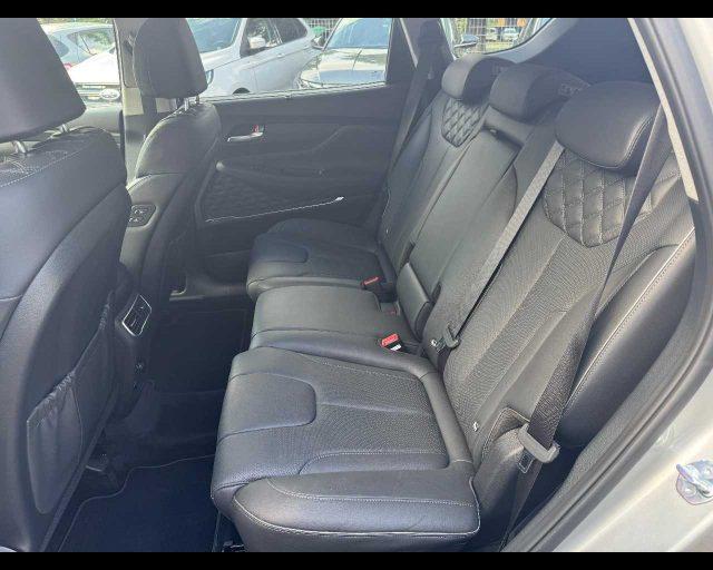 HYUNDAI Santa Fe 2.2 CRDi 4WD DCT 7 posti XCLASS