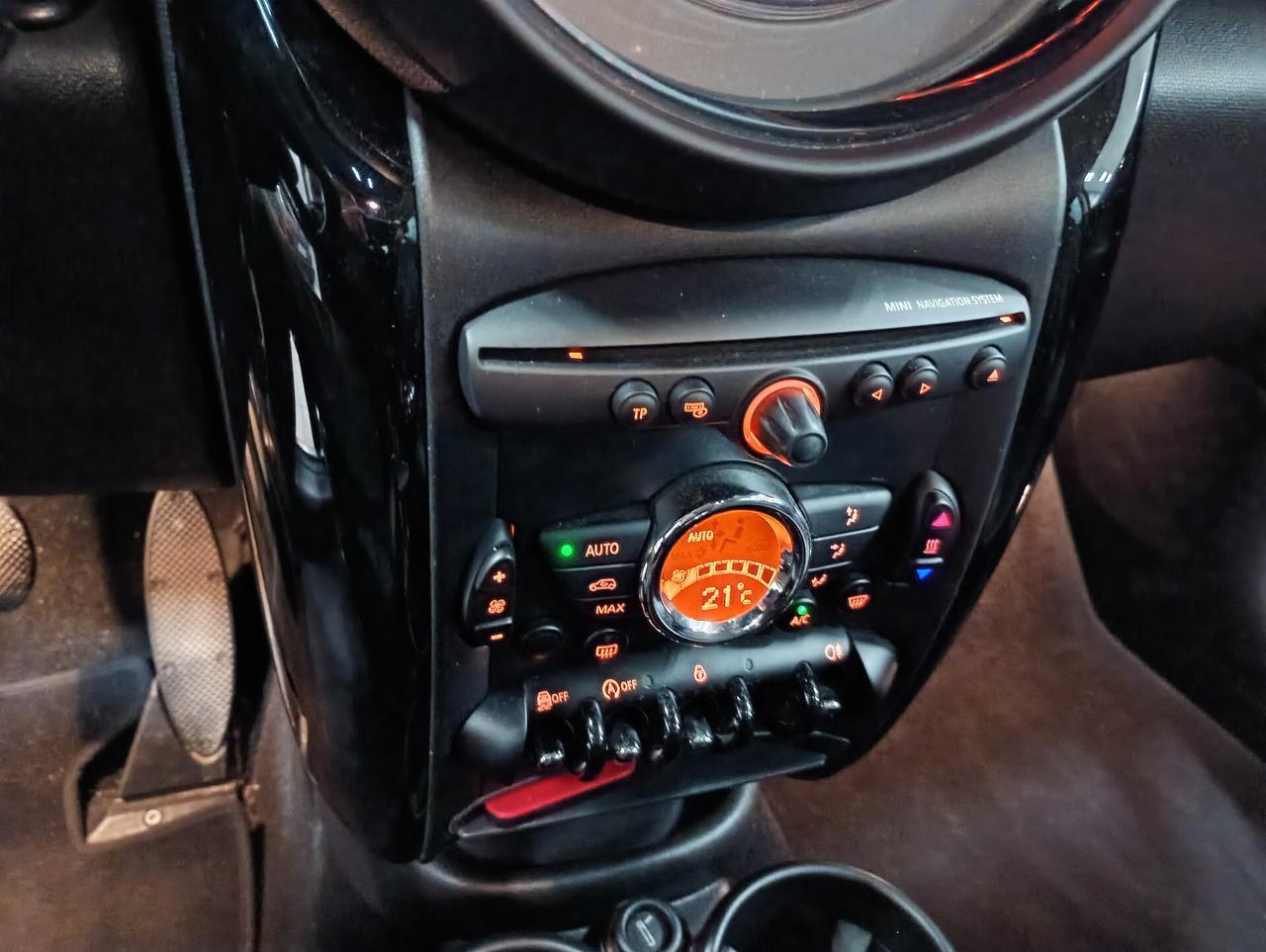 Mini Cooper Countryman 1.6 ALL4 - NEOPATENTATI