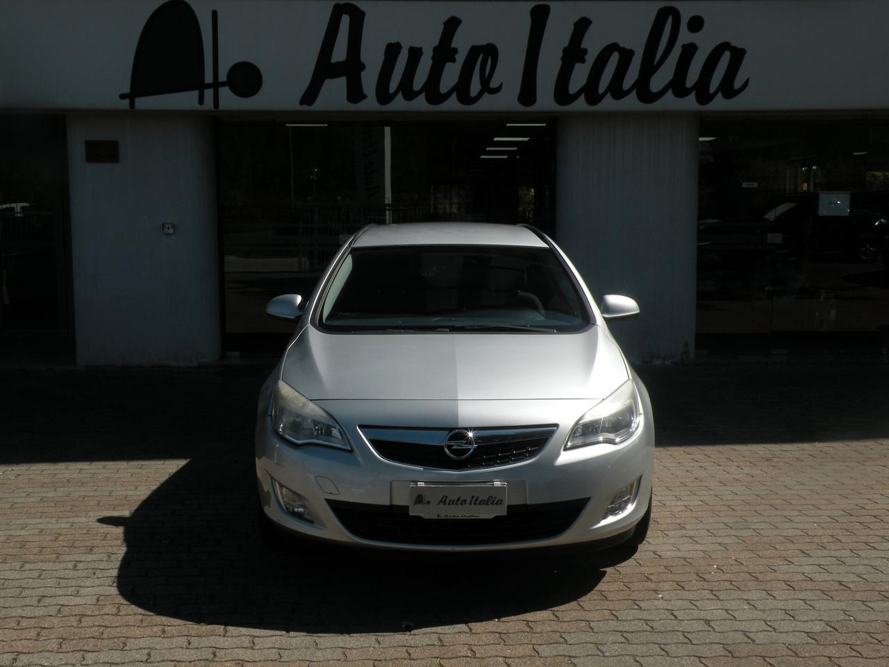 OPEL ASTRA 1.7 CDTI 110CV 5 porte ELECTIVE 2012