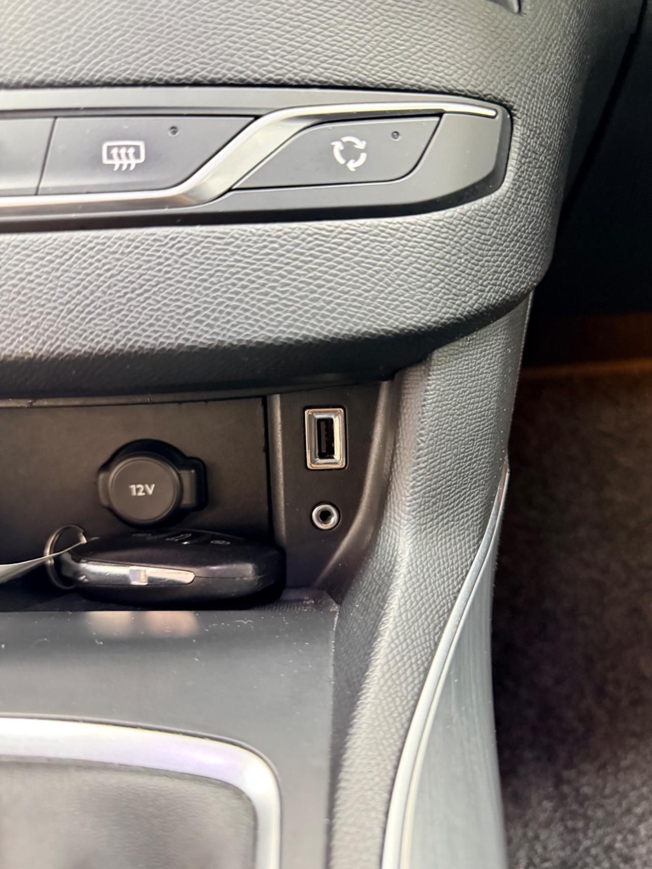 Peugeot 308 1.6 BHDi 120cv SW GT Line 04/2016 Euro 6B