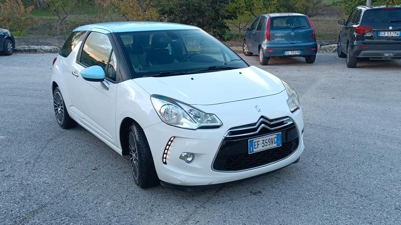 Citroen DS 3 diesel 70 cavalli bicolore