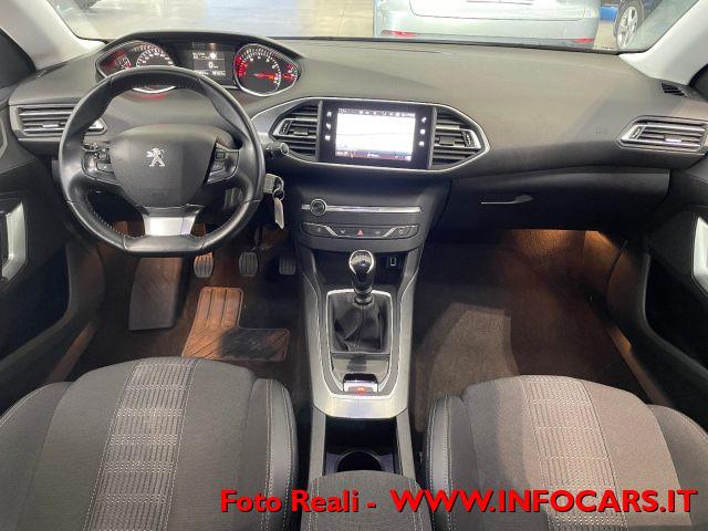 PEUGEOT 308 PureTech Turbo 130 S&S Allure Promo