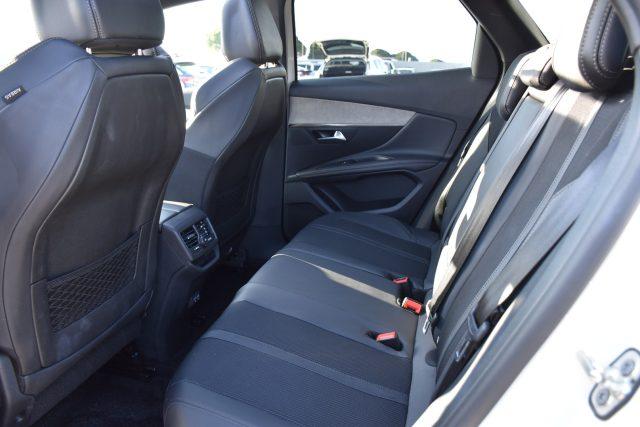 PEUGEOT 3008 BlueHDi 130 S&S EAT8 GT *TETTUCCIO, NAVIGATORE*