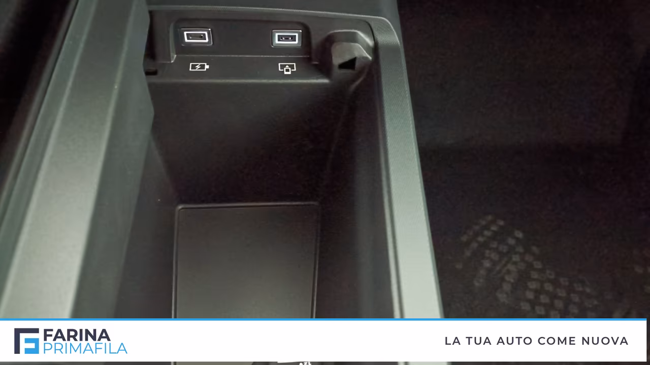 PEUGEOT 3008 1.2 hybrid GT 136cv e-dcs6