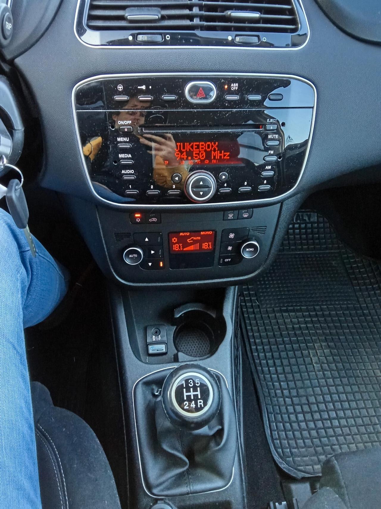 Fiat Punto 1.3 MJT II 75 CV 5 porte Lounge Neopatentato