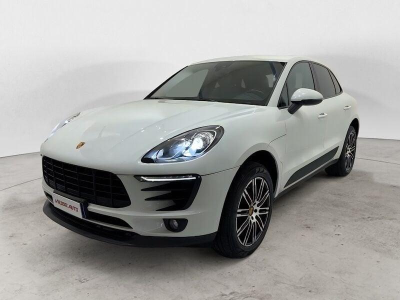 Porsche Macan 2.0 252cv