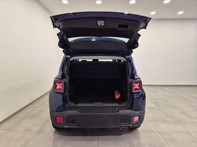 JEEP Renegade 1.3 T4 DDCT Limited ACC Navi 8,4