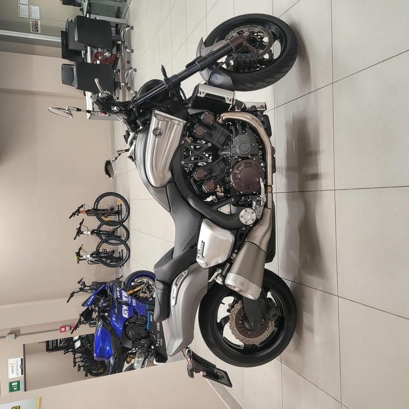 Yamaha VMAX - 2017