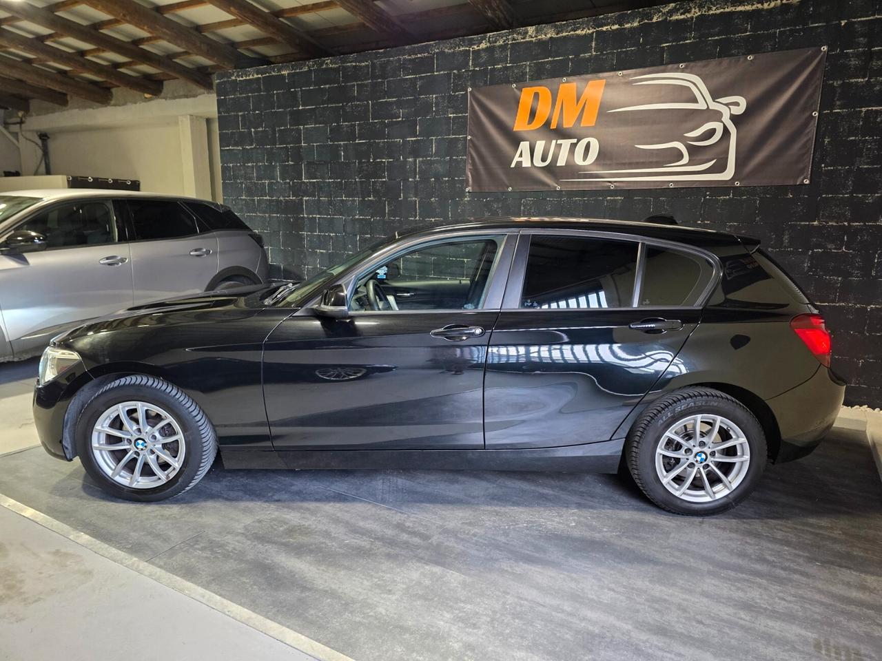 Bmw 118 118d 5p. Urban