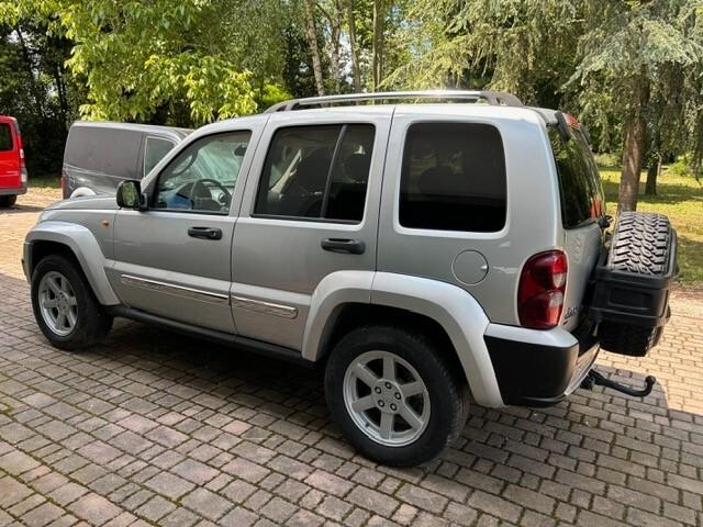 Jeep Cherokee 2.8 CRD Limited