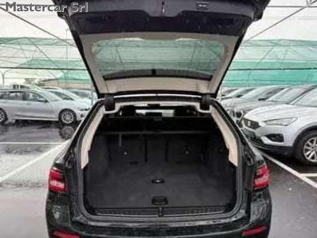 BMW 540 Touring LCI 540d mhev 48V xdrive Luxury - GE499SK
