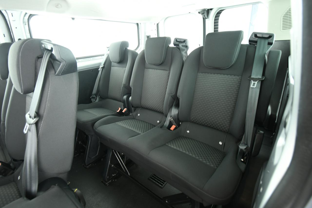 FORD Transit custom 320 2.0 tdci 130cv Trend combi L2H1 IVA+9 POSTI