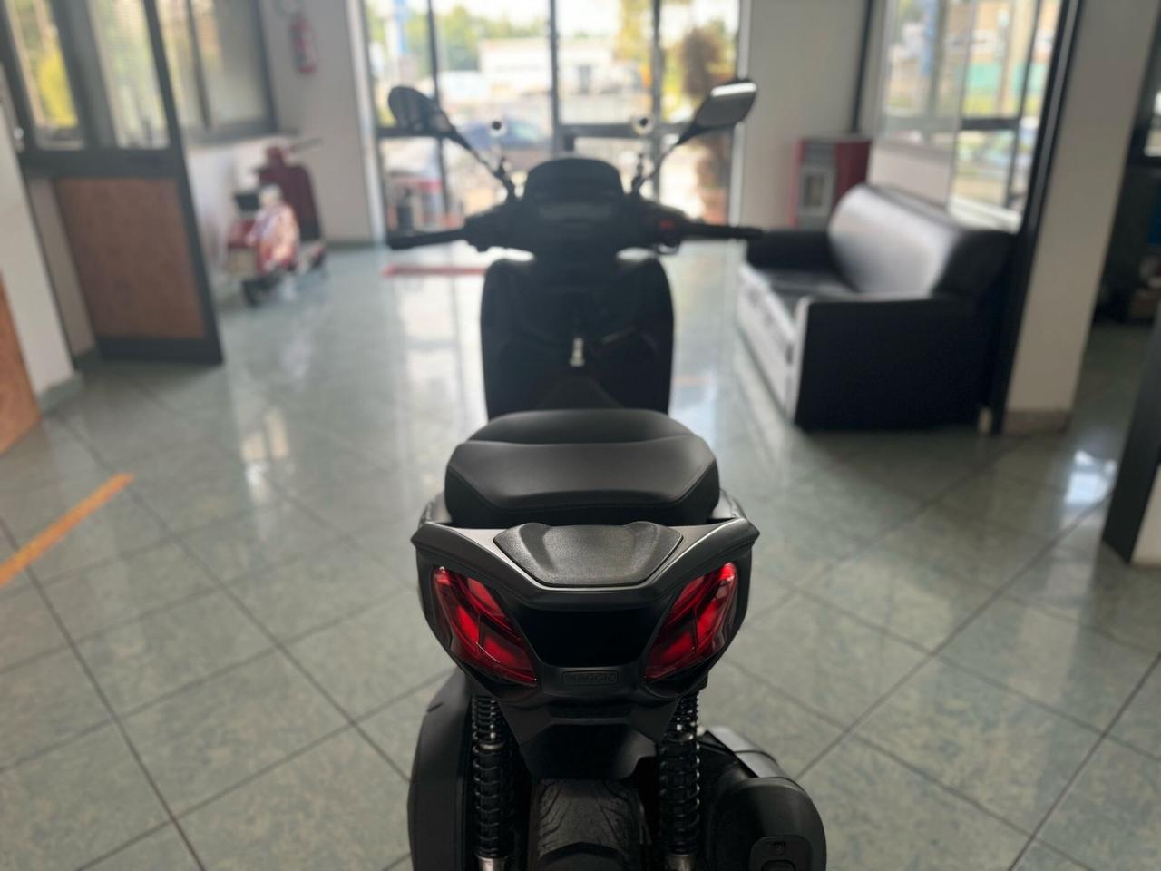 Piaggio Beverly 300 S