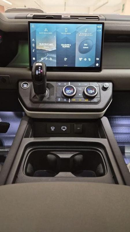 Land Rover Defender Defender 110 3.0D I6 250 CV AWD Auto S