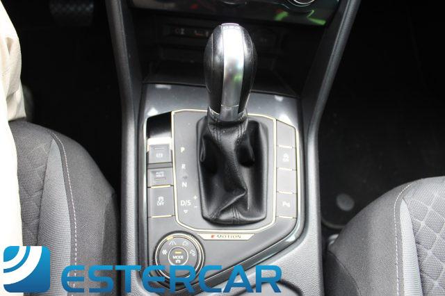 VOLKSWAGEN Tiguan 2.0 TDI DSG 4MOTION Business